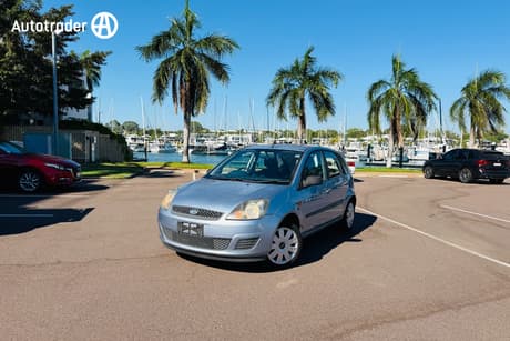 Blue 2006 Ford Fiesta Hatchback Lx