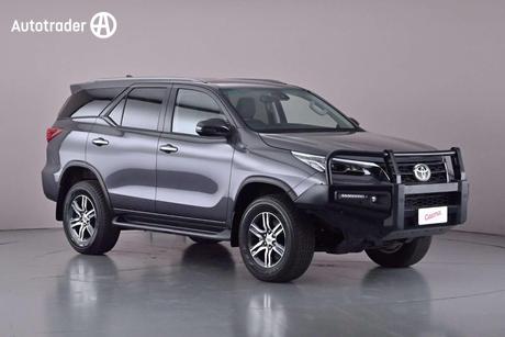 2021 Toyota Fortuner Gxl Gun156R