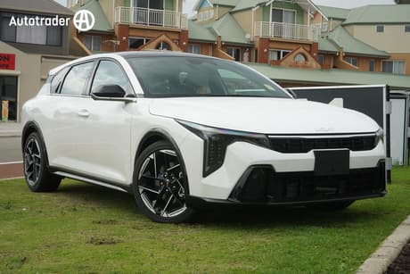 White 2026 Kia K4 Sedan Gt-Line