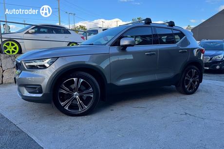 Grey 2020 Volvo XC40 Wagon T4 Inscription (Awd)