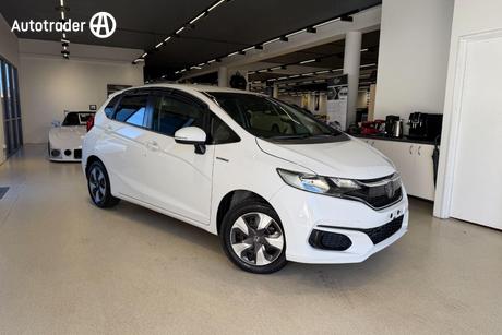 2018 Honda Fit (HYBRID) F GP5 (ZX001464)