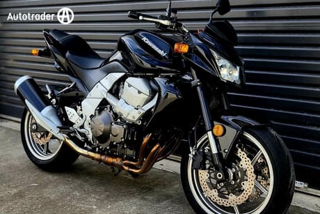 Black 2007 Kawasaki Z750 Road