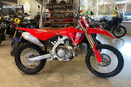 Red 2026 Honda Crf450R Road