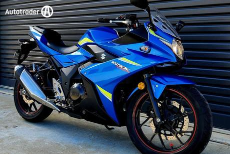 Blue 2017 Suzuki Other Road