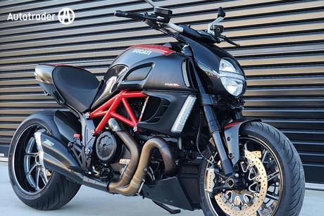 Black 2012 Ducati Diavel Carbon Road