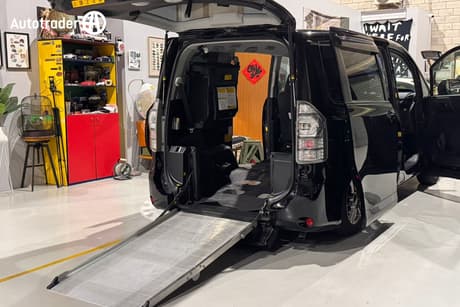 2012 Toyota Voxy