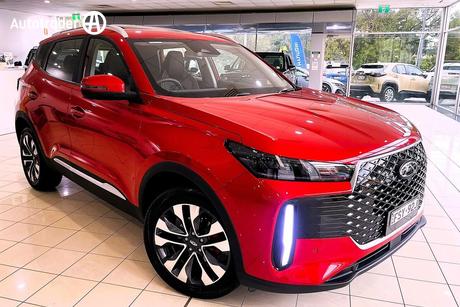 Red 2025 Chery Tiggo 4 Wagon Ultimate