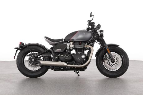 Black 2025 Triumph Other Road