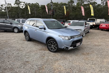 Silver 2014 Mitsubishi Outlander Wagon Aspire Phev Hybrid