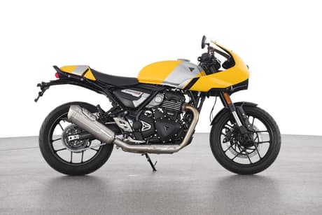 Silver 2026 Triumph Thruxton Road