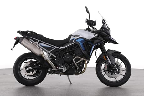 White 2026 Triumph Other Road