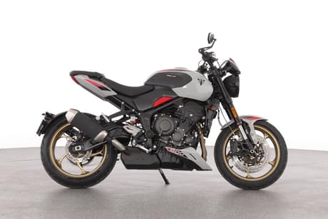 Grey 2025 Triumph Other Road