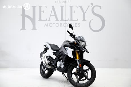 Black 2018 Bmw Other Road