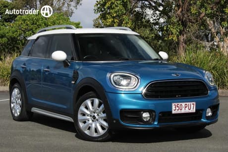 Blue 2017 Mini Countryman Wagon Cooper