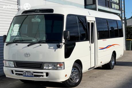 2003 Toyota Coaster
