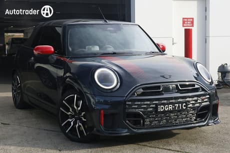 2025 Mini Convertible Convertible Jcw Favoured