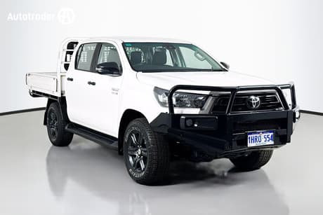 2022 Toyota Hilux Sr (4X4) Gun126R