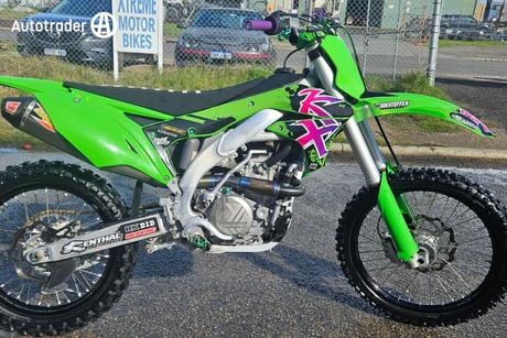 Green 2018 Kawasaki Kx450F
