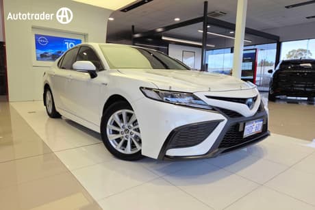 2022 Toyota Camry Ascent Sport Hybrid Axvh70R