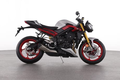 2026 Triumph Street Triple Road