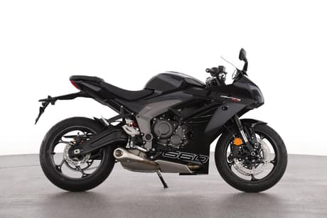 Black 2026 Triumph Other Road