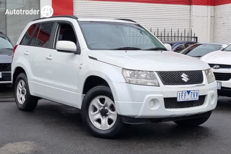 2005 Suzuki Grand Vitara Sports (4X4)