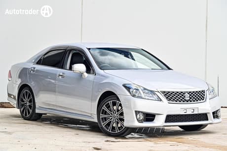 2010 Toyota Crown ATHLETE
