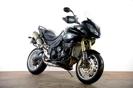 Black 2010 Triumph Tiger 1050 Road
