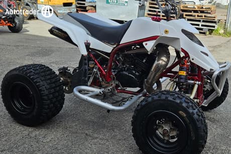 White 2005 Yamaha Blaster (Yfs200) ATV