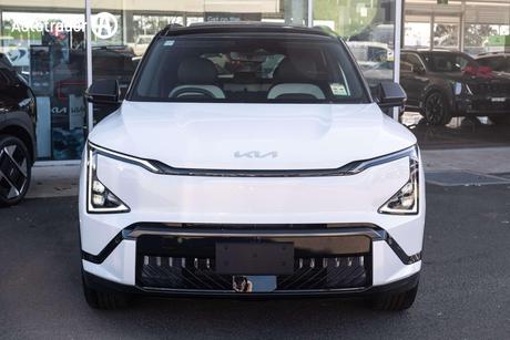 White 2026 Kia EV5 Wagon Gt-Line Awd Lr