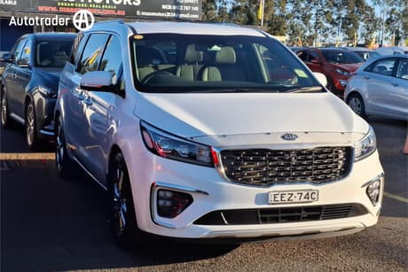 White 2019 Kia Carnival Wagon Platinum