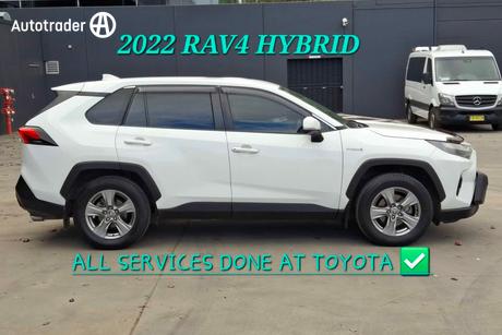 White 2022 Toyota RAV4 Wagon Gx (2Wd) Hybrid