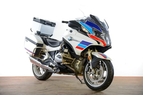White 2016 Bmw R 1200 Rt Road