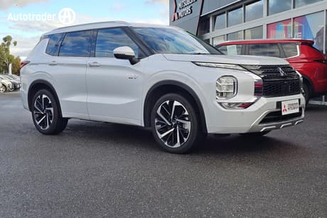 2024 Mitsubishi Outlander Phev Exceed 5+2 Seat (Awd) Zm My24