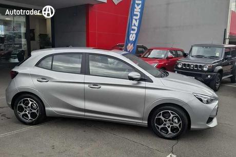 Silver 2025 MG MG3 Hatchback Essence