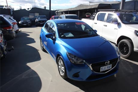 Blue 2016 Mazda 2 Hatchback Maxx