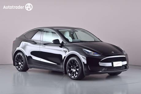 Black 2024 Tesla Model Y Wagon Rear-Wheel Drive