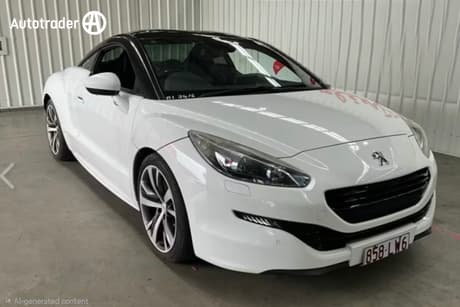 White 2013 Peugeot RCZ Coupe 1.6T