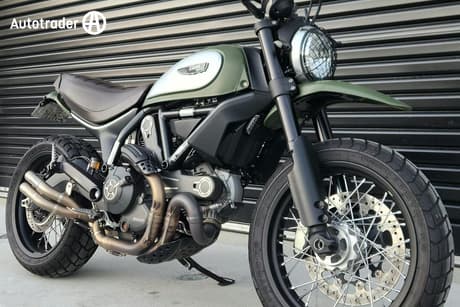 Green 2015 Ducati Scrambler Urban Enduro Road