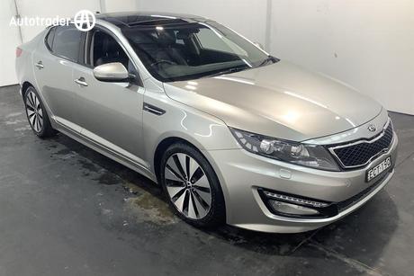 Silver 2013 Kia Optima Sedan Platinum