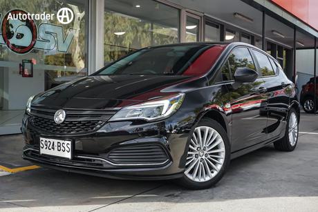 Black 2016 Holden Astra Hatchback R