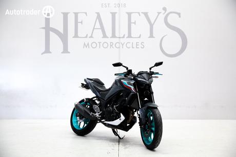 Black 2023 Yamaha Mt-03 Road