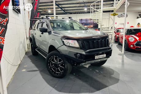 Grey 2018 Nissan Navara Dual Cab Utility St-X (4X4) (Sunroof)
