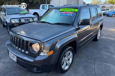 Grey 2016 Jeep Patriot Wagon Sport (4X2)