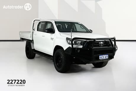 2023 Toyota Hilux Sr (4X4) Gun126R
