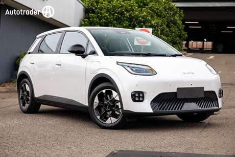 White 2026 Gac Aion Ut Hatchback Premium