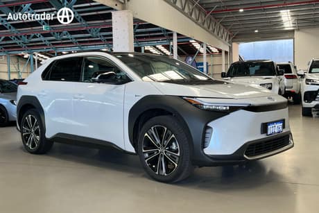 2025 Toyota BZ4X Awd Yeam15R