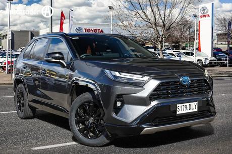 2024 Toyota RAV4 Xse (Awd) Hybrid Premium Paint Axah54R
