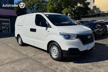 White 2020 Hyundai Iload Van 3S Liftback