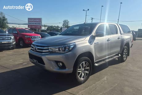 2017 Toyota Hilux Sr5 (4X4) Gun126R